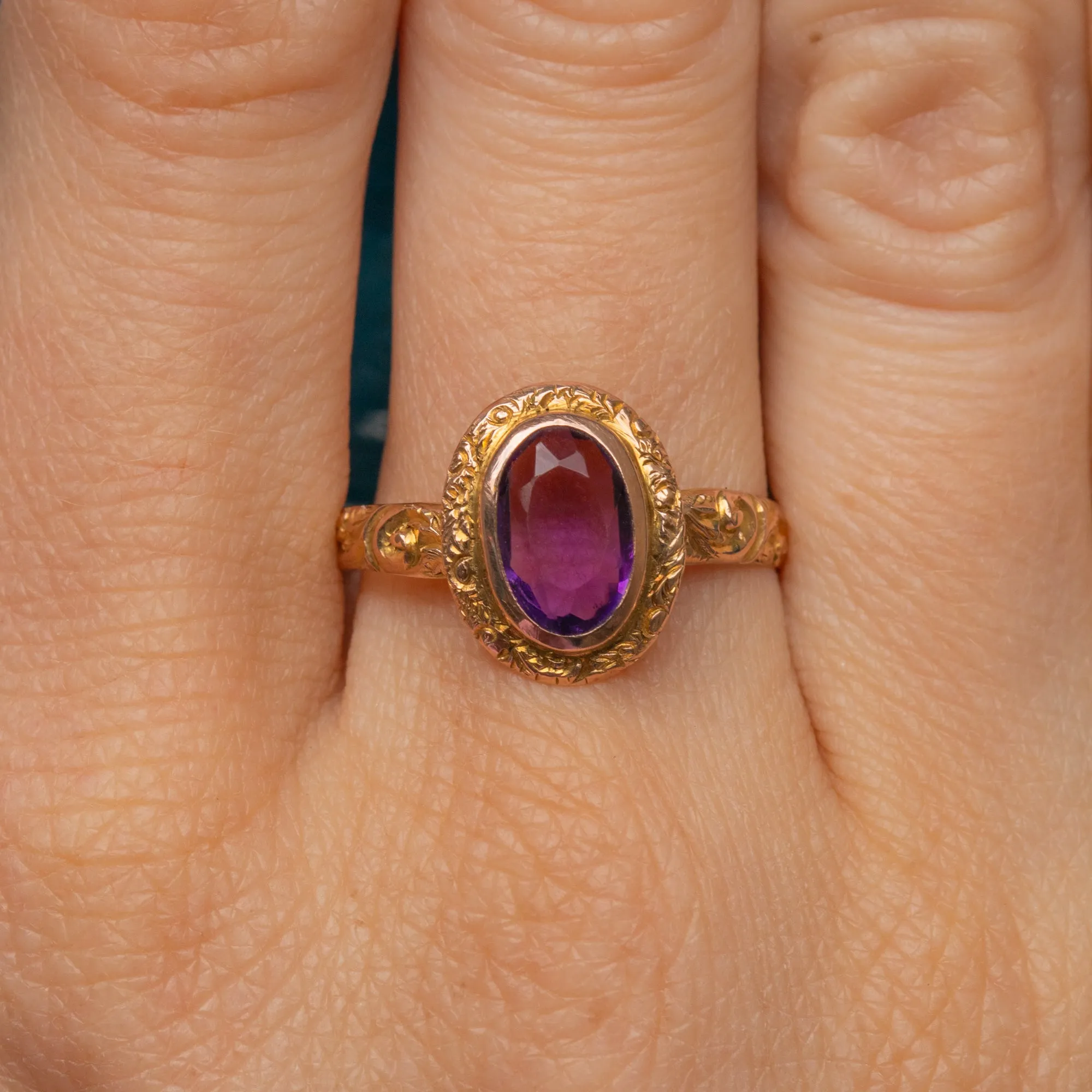 Antique 9ct Gold Chased Amethyst Ring 0.70ct, c.1919