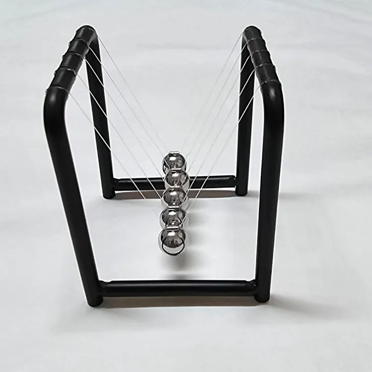 NEWTONS CRADLE 9 CM