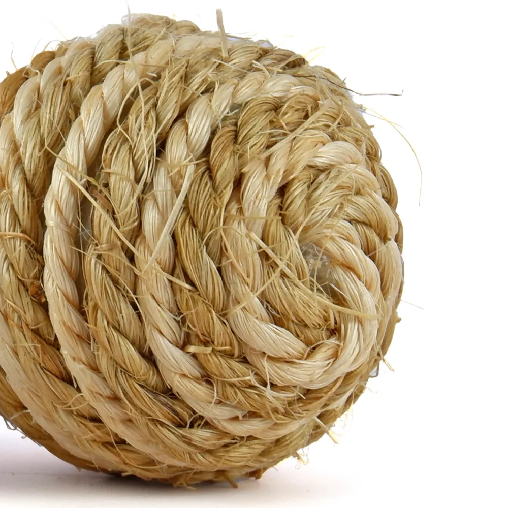 Trixie 2 Sisal Balls on a Rope with Bell Toy for Cats (Brown)